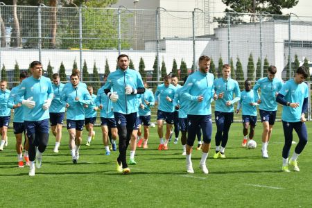 Dynamo getting ready for the game against Dnipro-1