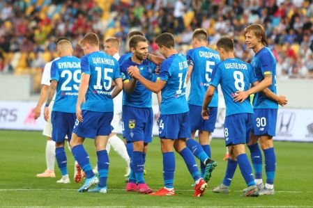 Dynamo players to meet supporters at Valeriy Lobanovskyi Stadium