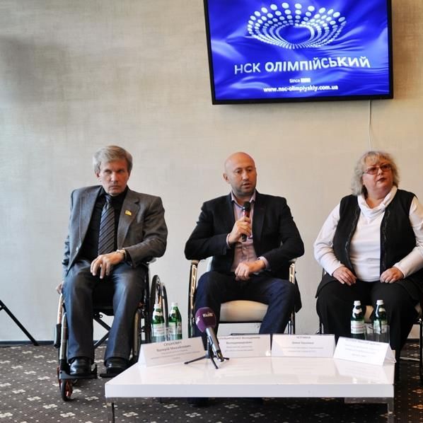 NSC Olimpiyskyi and FC Dynamo Kyiv present “I have right to hear!” project